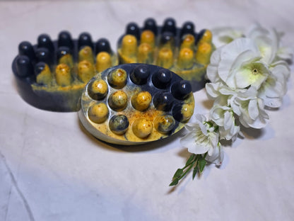 Turmeric and Charcoal Fusion Massage